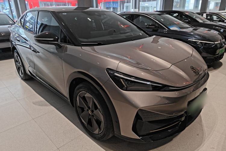 Volkswagen ID.UNYX 2024 — 3
