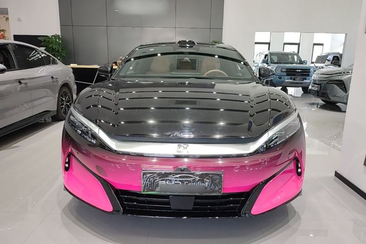 BYD Han L 2025 — 2