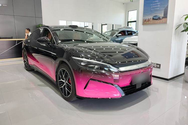 BYD Han L 2025 — 3