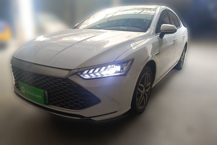 BYD Qin PLUS 2023 — фото 1