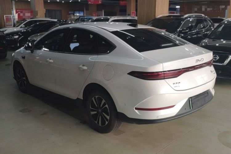 BYD Qin PLUS 2025 — фото 4