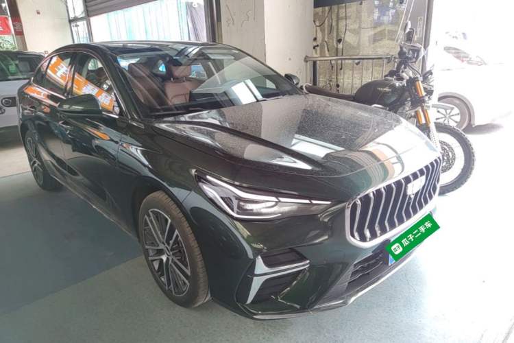 Geely Emgrand 2026 — 3