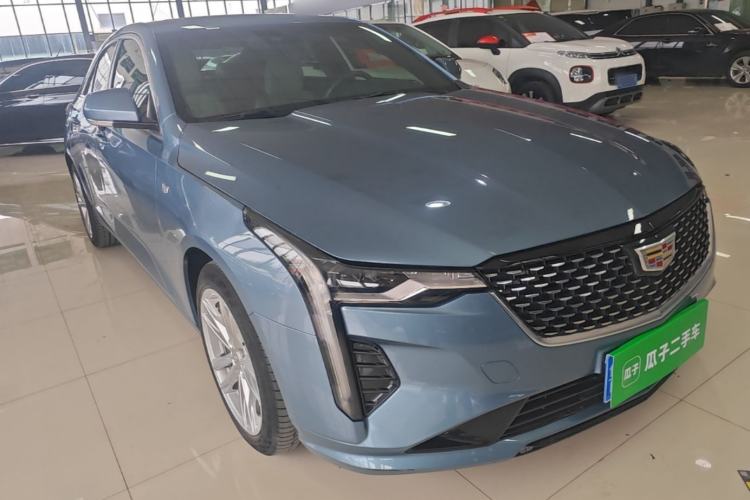 Cadillac CT4 2023 — 3