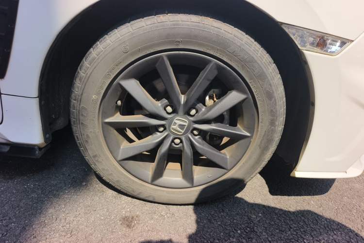 Honda Civic 2019 — 5