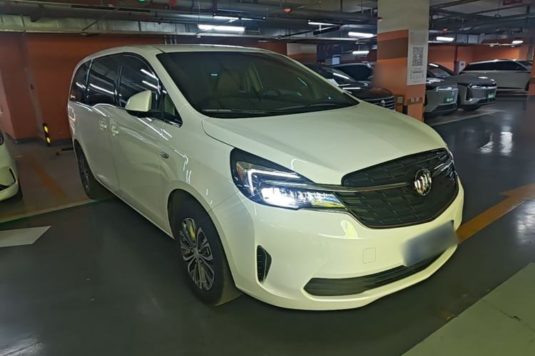 Buick GL8 2022 — 3