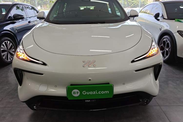 IM LS6 2023 — 2