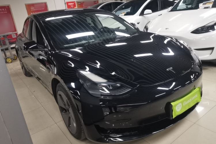 Tesla Model 3 2022 — 3