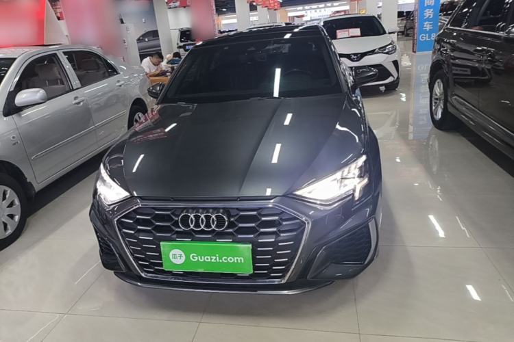 Audi A3 2022 — 2