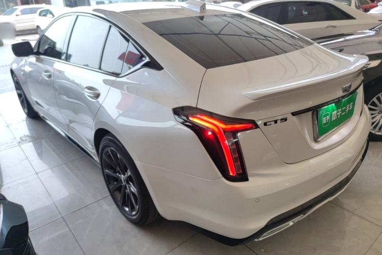 Cadillac CT5 2025 — 4