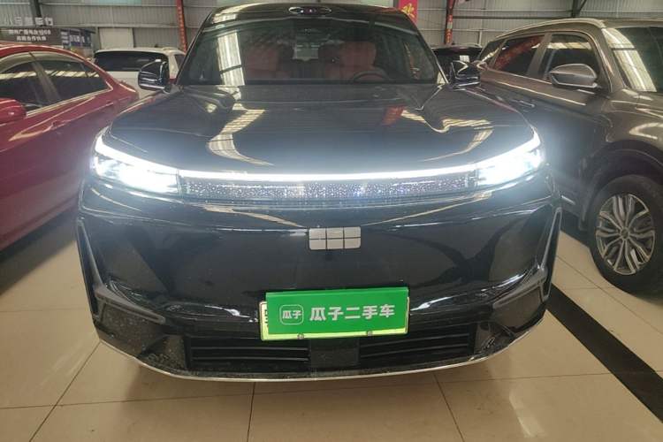Geely Galaxy M9 2025 — 2