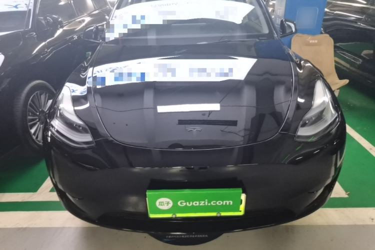 Tesla Model Y 2022 — 2