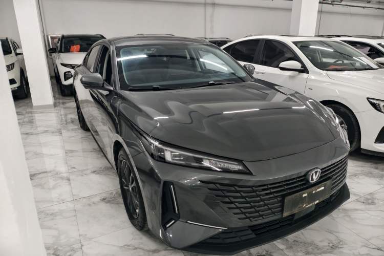 ChangAn Eado 2023 — 4