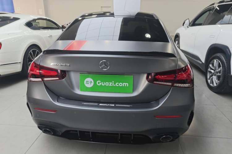 Mercedes-Benz AMG A 35 L 2021 — фото 5