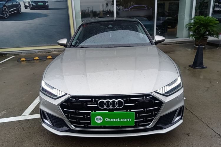 Audi A7 2022 — 2