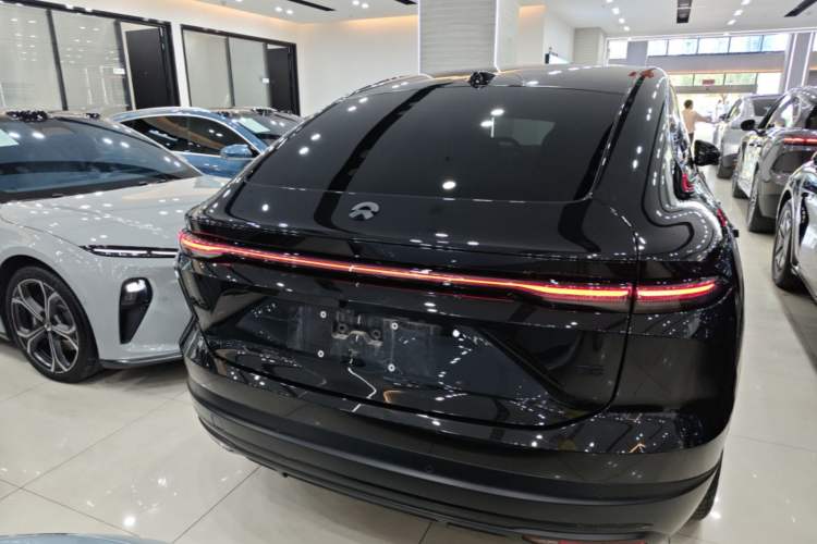 NIO EC6 2024 — 5