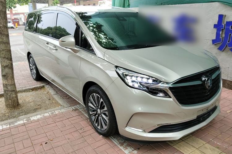 Buick GL8 2022 — 3