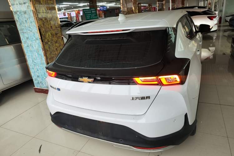 Chevrolet Menlo 2022 — 5