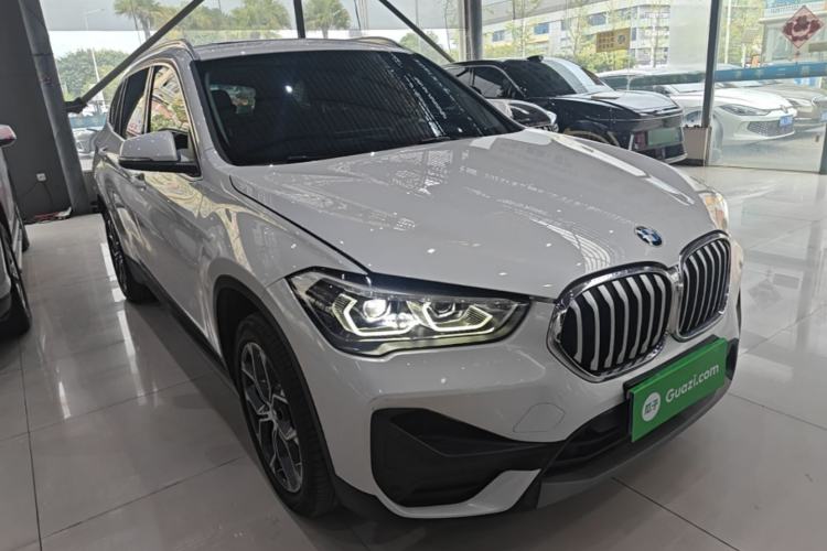 BMW X1 2020 — фото 3