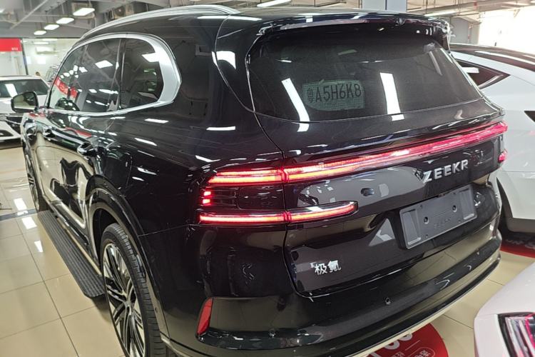 Zeekr 8X 2026 — 4