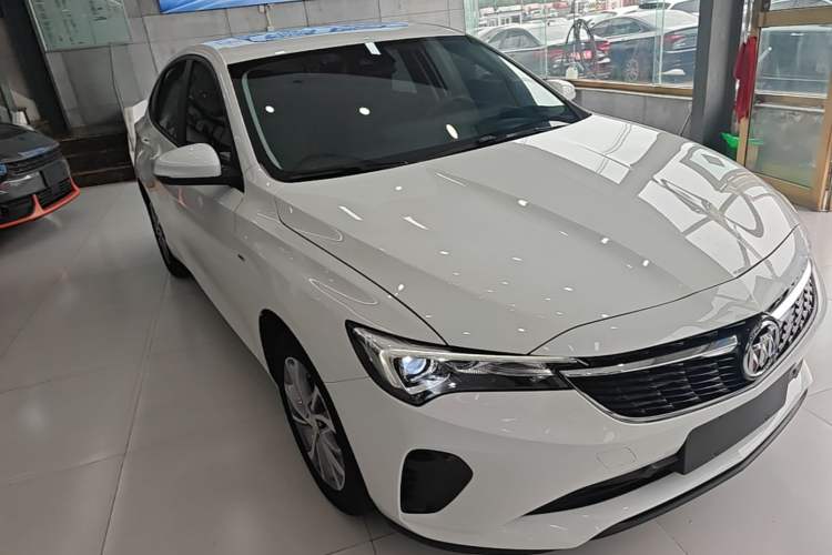 Buick Verano 2023 — 3