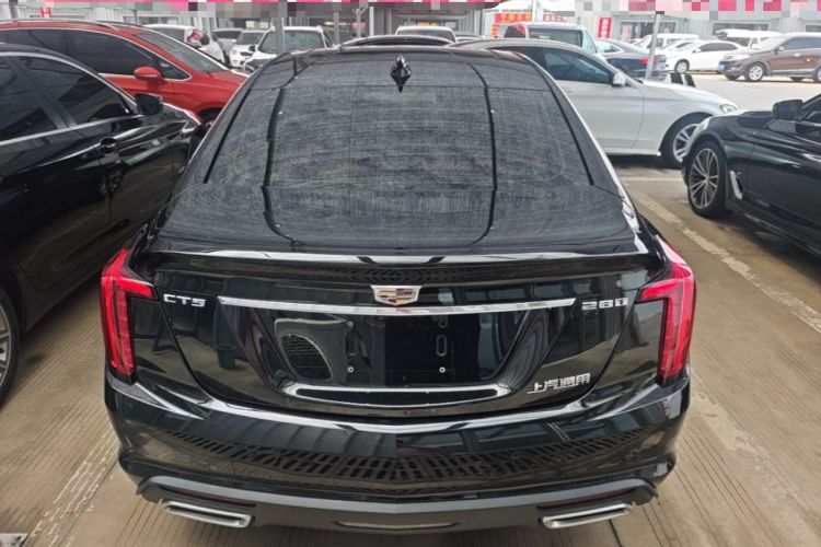 Cadillac CT5 2023 — 5