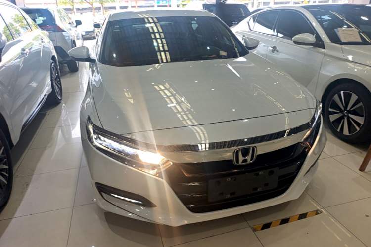 Honda Accord 2018 — 3