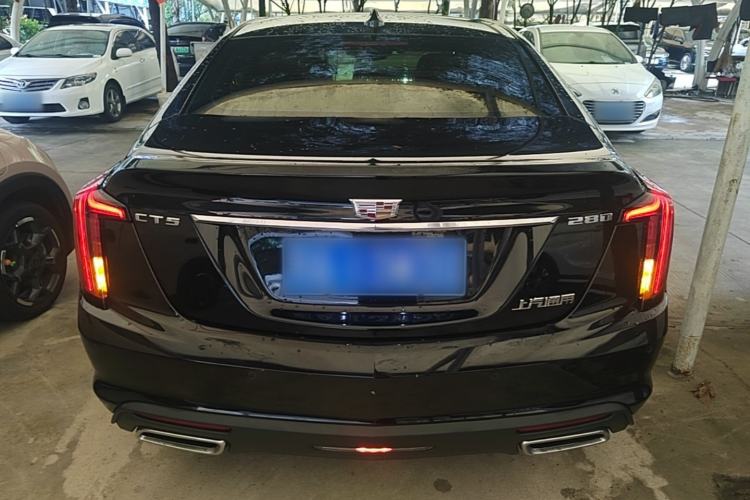 Cadillac CT5 2022 — 5