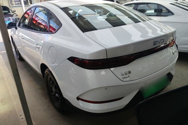 BYD Qin PLUS 2025 — фото 4