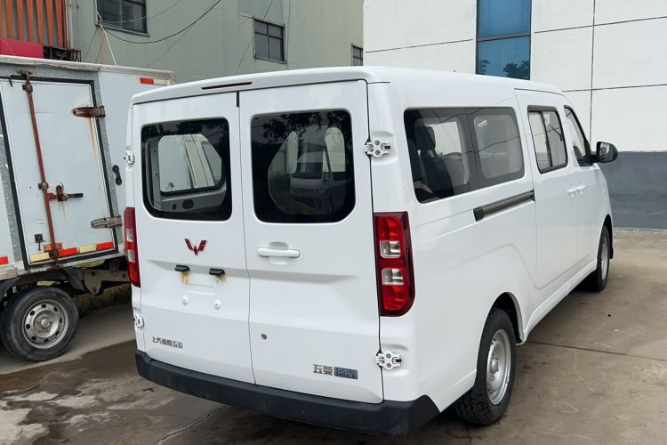 Wuling Yangguang 2024 — 5