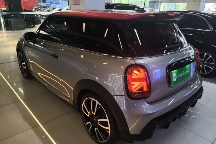 MINI JCW 2023 — 4