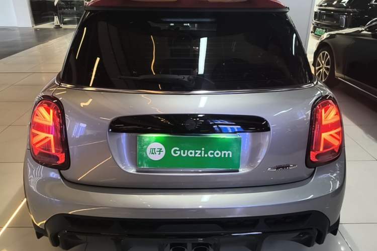 MINI JCW 2023 — 5