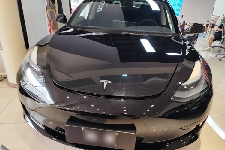 Tesla Model 3 2022 — 2