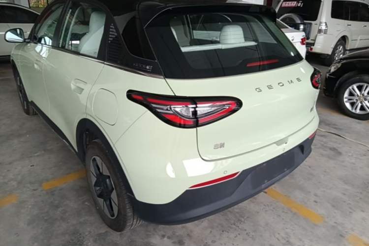 Geely Geome 2025 — 4