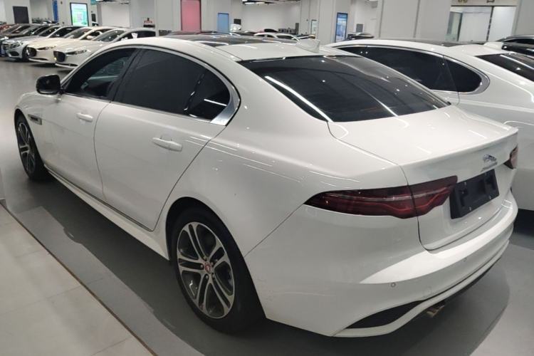 Jaguar XEL 2024 — 4