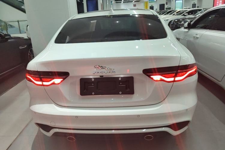 Jaguar XEL 2024 — 5