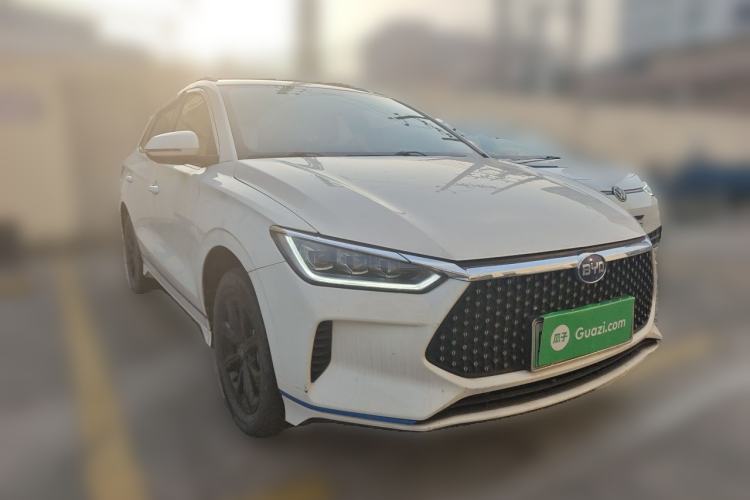 BYD e2 2019 — 3