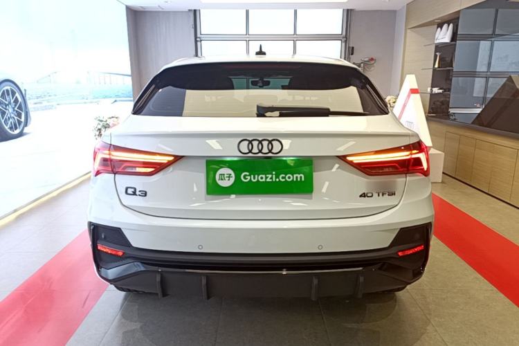Audi q3 sportback 2023 — фото 5