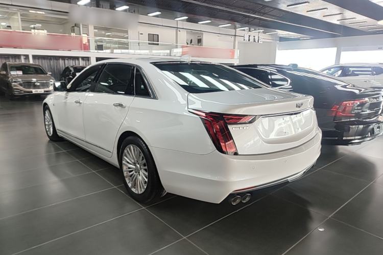 Cadillac ct6 2022 — фото 4