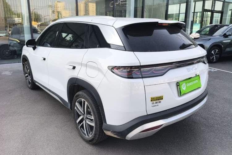 BYD Song L DM-i 2024 — 4