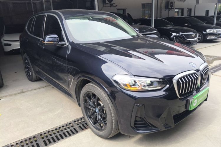 BMW iX3 2023 — 3