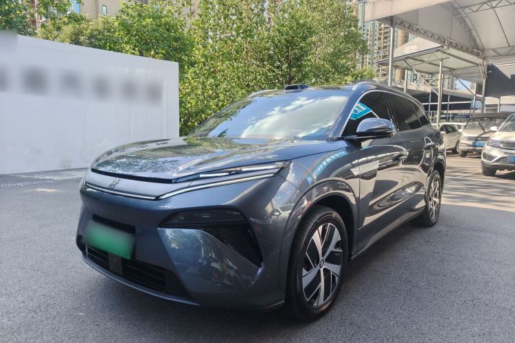 BYD Tang L 2025 — фото 1