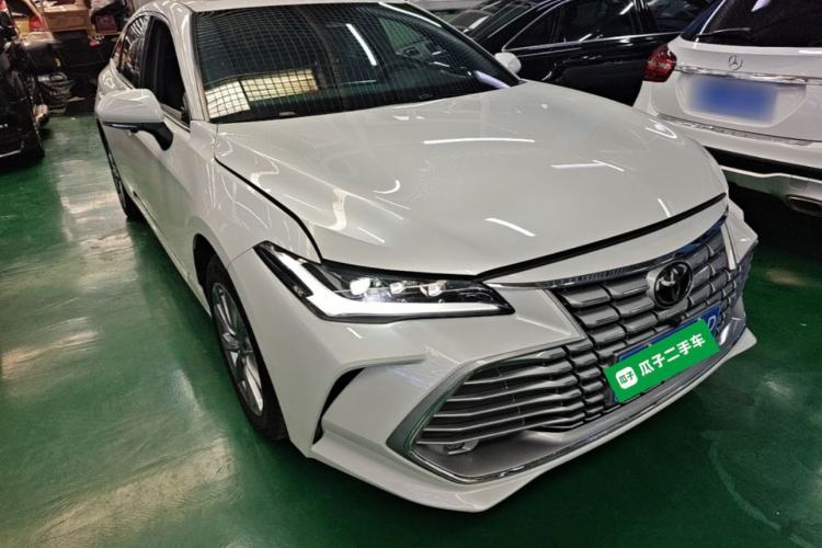 Toyota Avalon 2024 — 3