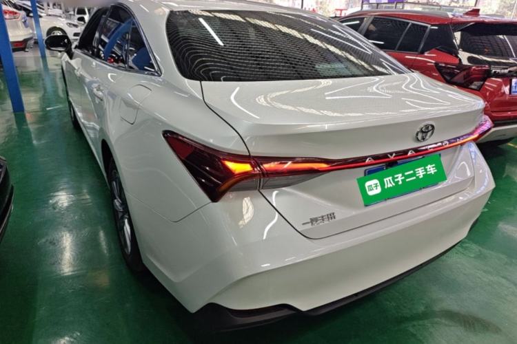 Toyota Avalon 2024 — 4