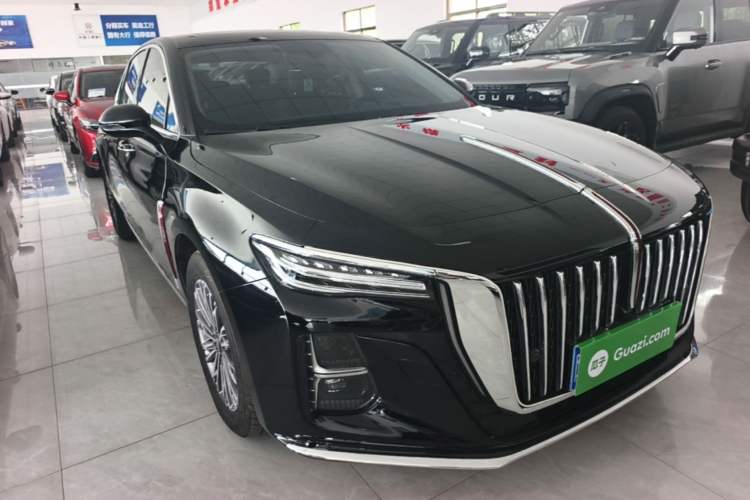 Hongqi H5 2024 — 3