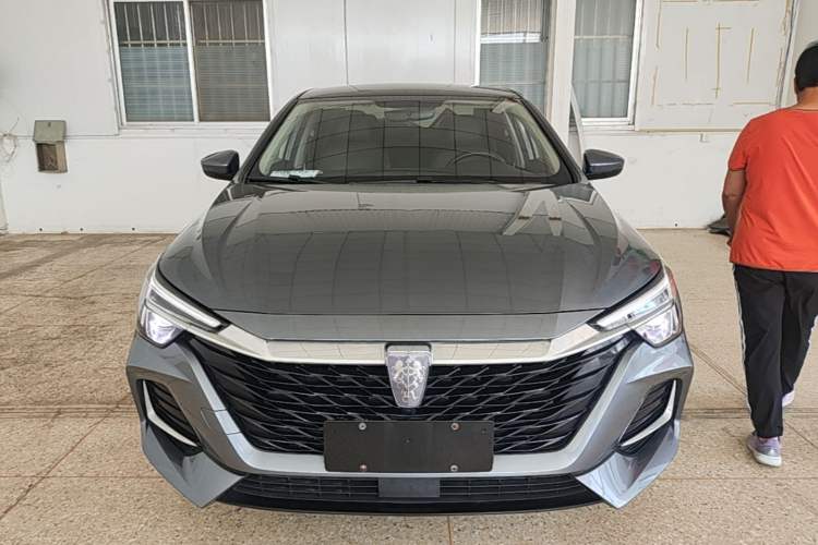 Roewe i6 MAX 2022 — 2