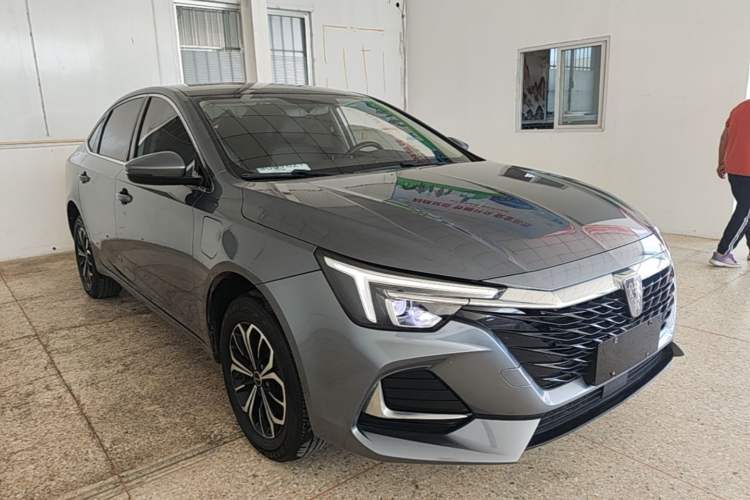 Roewe i6 MAX 2022 — 3