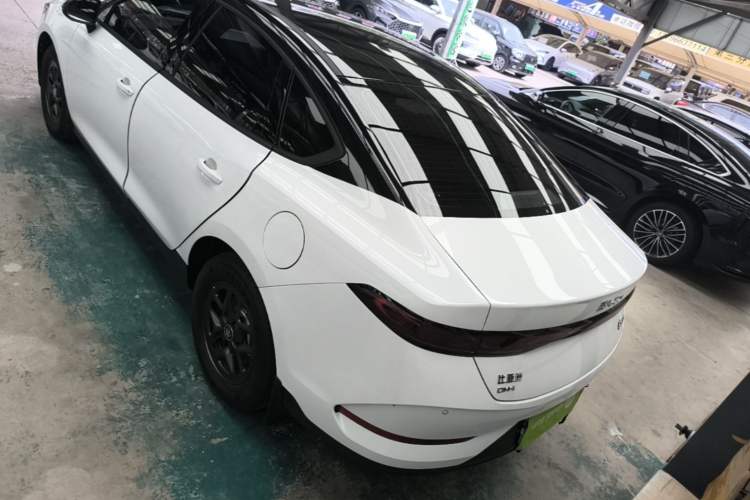 BYD Qin Plus 2025 — фото 4