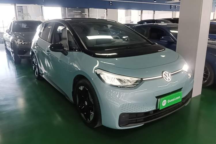 Volkswagen ID.3 2025 — 3