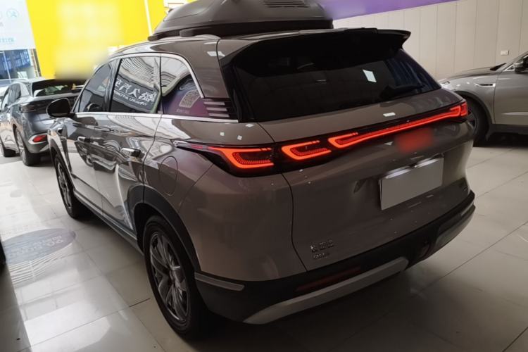 BYD Sealion 07 2025 — 4