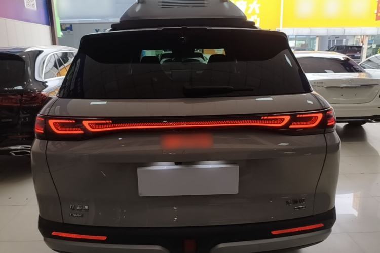 BYD Sealion 07 2025 — 5